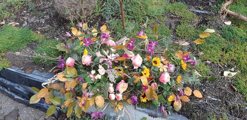 fleuriste deuil courchevel gerbe florale courchevel